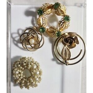 4 Circular Brooches Faux Pearls, Green Crystals, Rose, Swirl Gold-Tone
